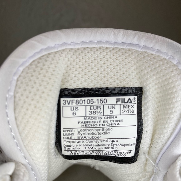 Vintage Fila Low Top Sneaker Shoe 90s Mens
Size US 6 Red White Blue. - Picture 10 of 10